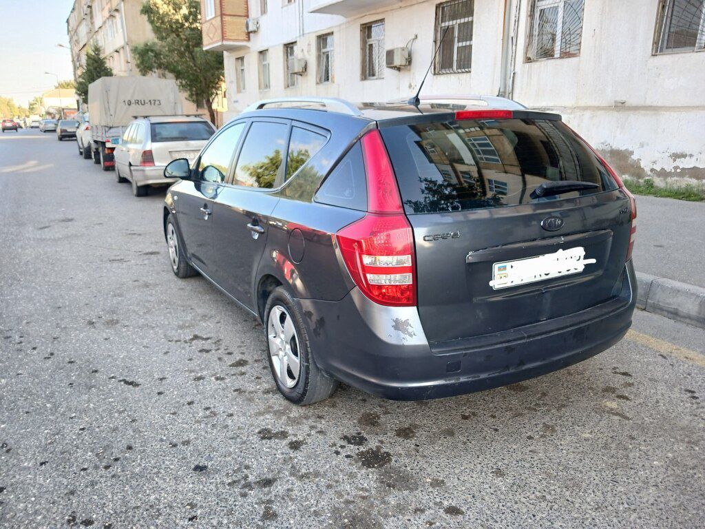 Kia Ceed SW, 1.6 L, 2008 il, 500 000 km 10-RU-173 — Avtomobillər, Bakı (10)
