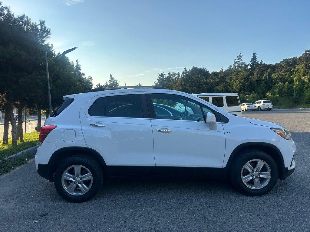 Chevrolet Trax, 1.4 L, 2018 il, 175 000 km — Avtomobillər, Bakı (7)