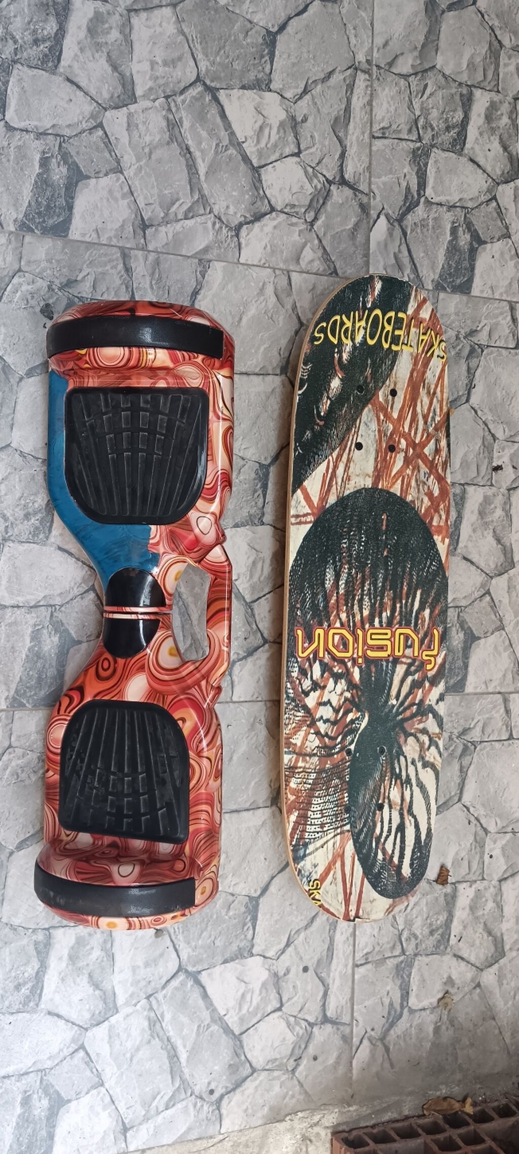 İki məhsul bir yerdə – elektrikli hoverboard və skeytbord — Hiroskopler, Masazır