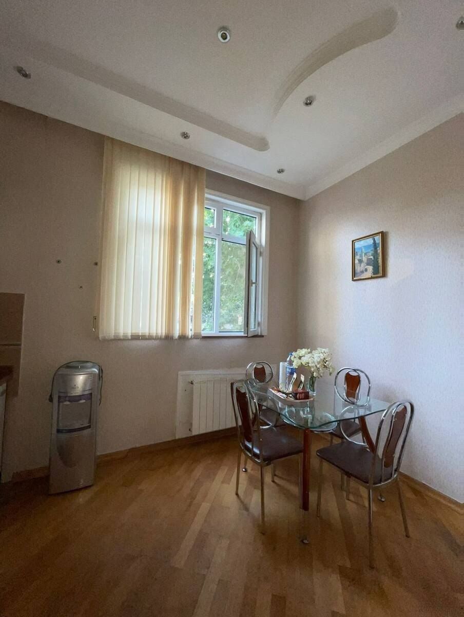 İcarəyə verilir 2 otaqlı köhnə tikili 80 m² — Mənzil, Bakı (5)