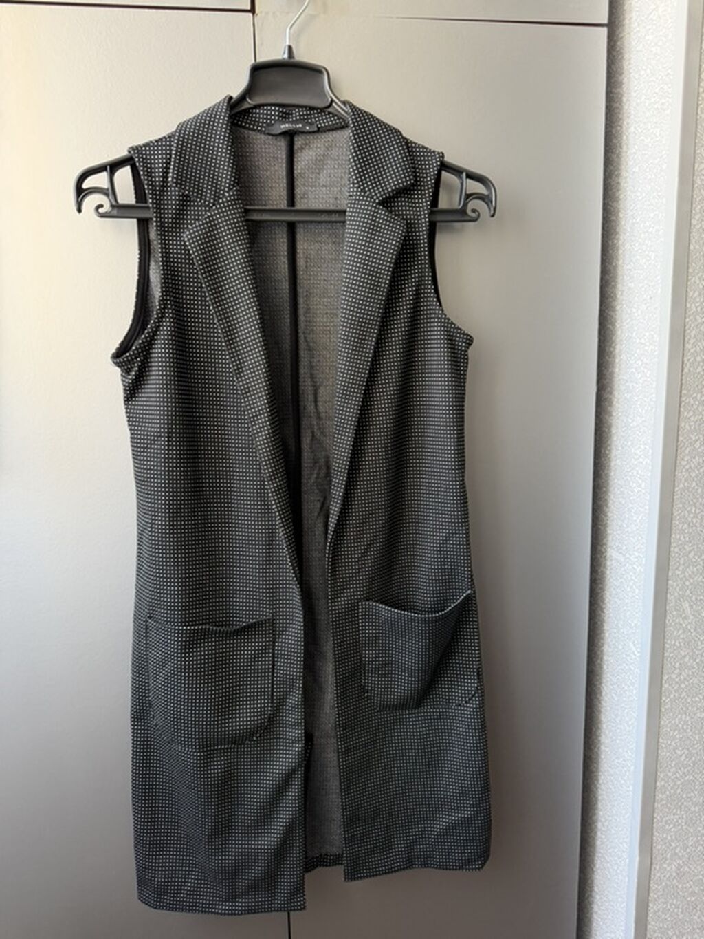 Qadın üst geyimləri – 2 ədəd 1) Ağ qısa jaket - Brend: CM Collection — Coqlar və zaqetlər, Digah (3)