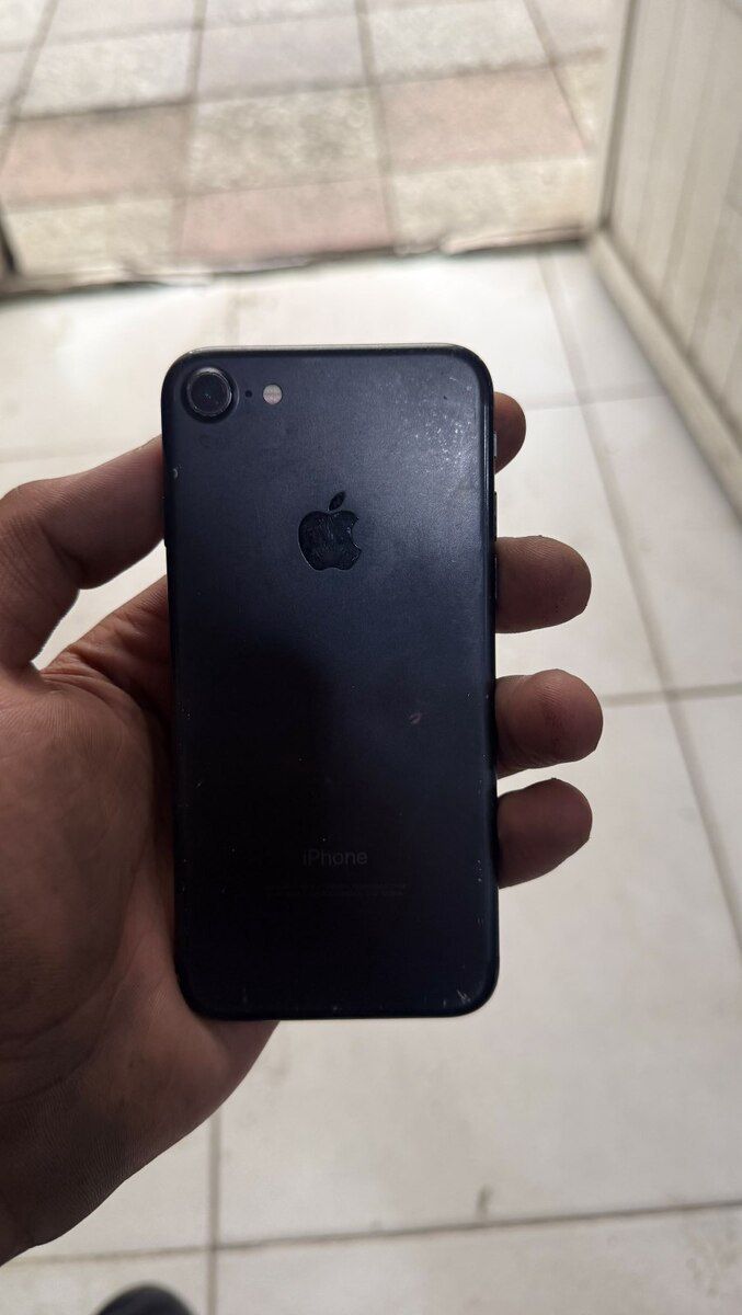 Apple iPhone 7 Jet Black 32GB — Smartfonlar, Bakı (5)