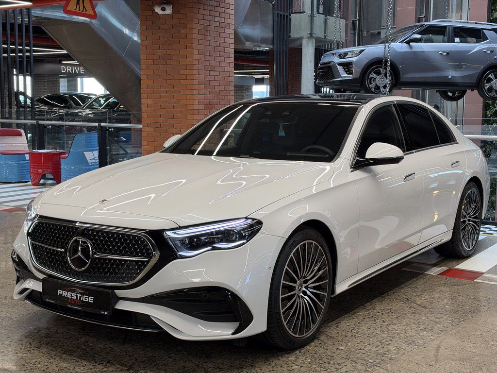 Mercedes E 300 4MATIC, 2.0 L, 2025 il, 10 000 km — Avtomobillər, Bakı