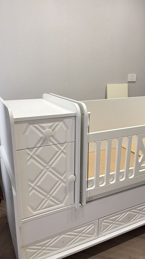 Uşaq beşiyi – “Ali bebe” transformasiya olunan model - Rəng: ağ — Bakı
