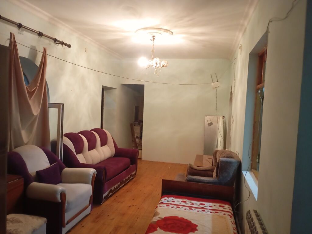 Xırdalanda AAAf parkın yanında həyət evi. 1-ci mərtəbə kirayəyə — Mənzil, Xırdalan (2)