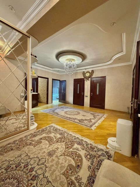 Satılır 3 otaqlı yeni tikili 165 m² — Xırdalan