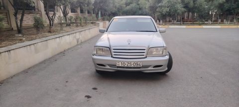 Mercedes C 220, 2.2 L, 1994 il, 522 000 km — Sumqayıt