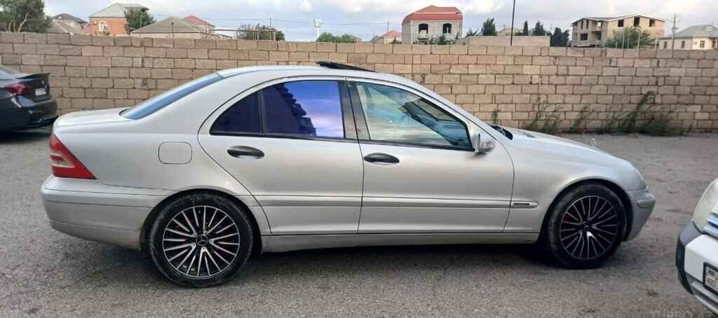 Mercedes C 200, 2001 il, 345000 km, 2 L — Avtomobillər (10)