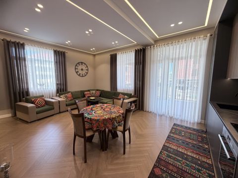 Satılır 4 otaqlı yeni tikili 120 m² — Bakı