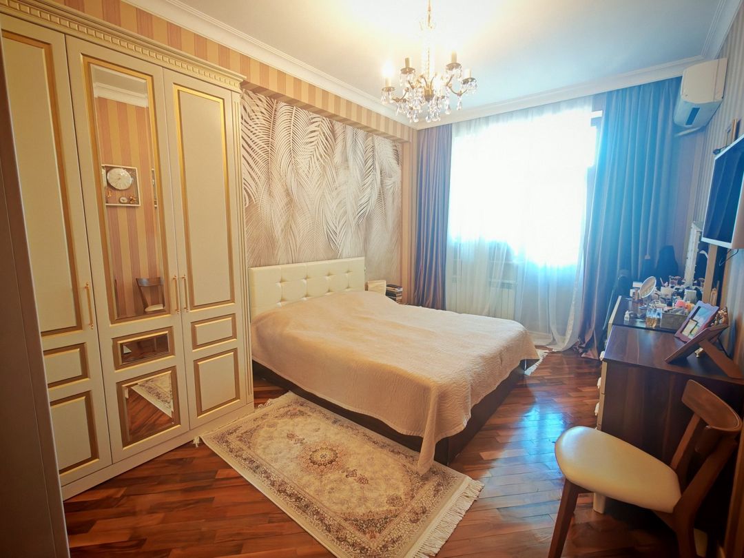 Satılır 2 otaqlı yeni tikili 100 m² — Mənzil, Bakı (6)
