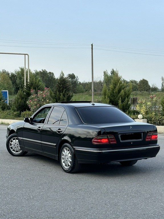 Mercedes E 270, 2.7 L, 2001 il, 285 000 km — Avtomobillər, Yevlax (5)
