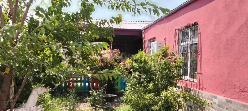 Satılır 4 otaqlı Həyət evi 100 m² Sumqayıt — Sumqayıt