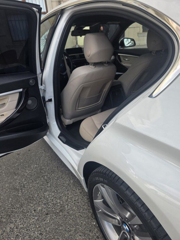 BMW 330, 2.0 L, 2016 il, 132 000 km 77-UO-585 — Avtomobillər, Bakı (11)