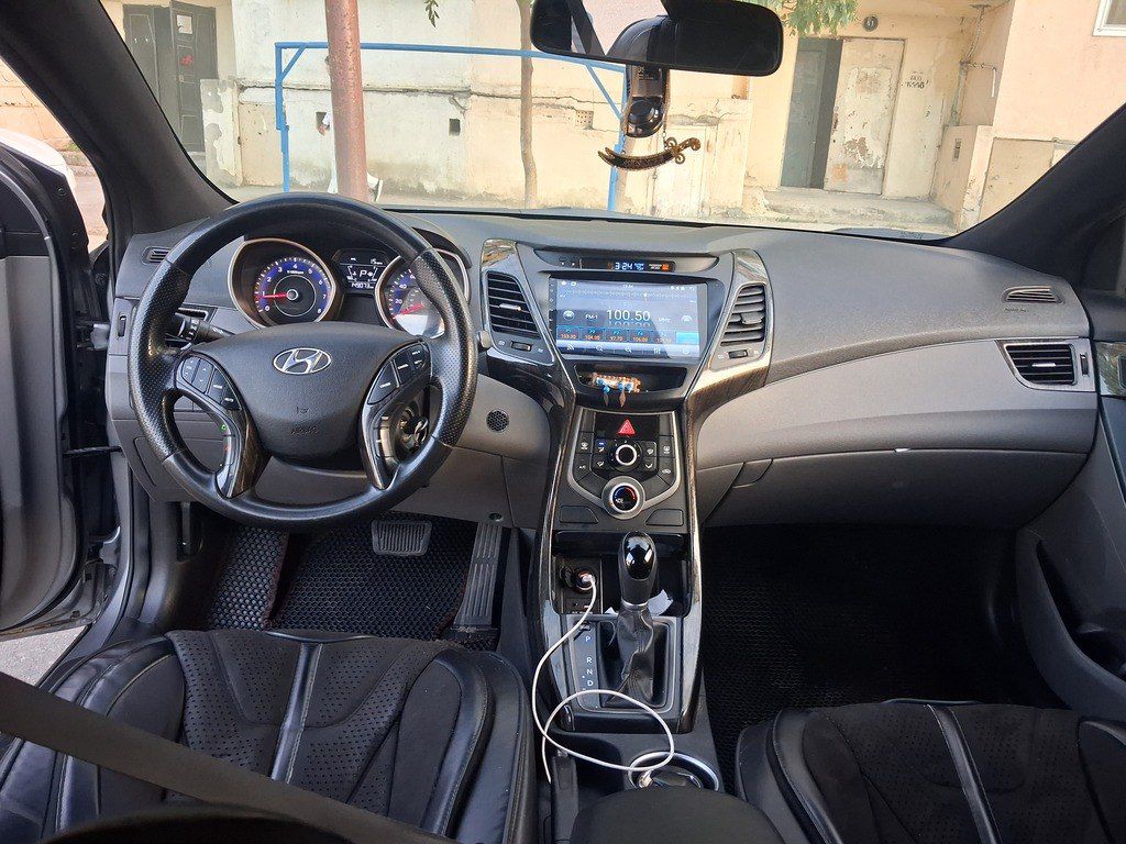 Hyundai Elantra, 1.8 L, 2015 il, 239 910 km 77-YB-273 — Avtomobillər, Bakı (7)