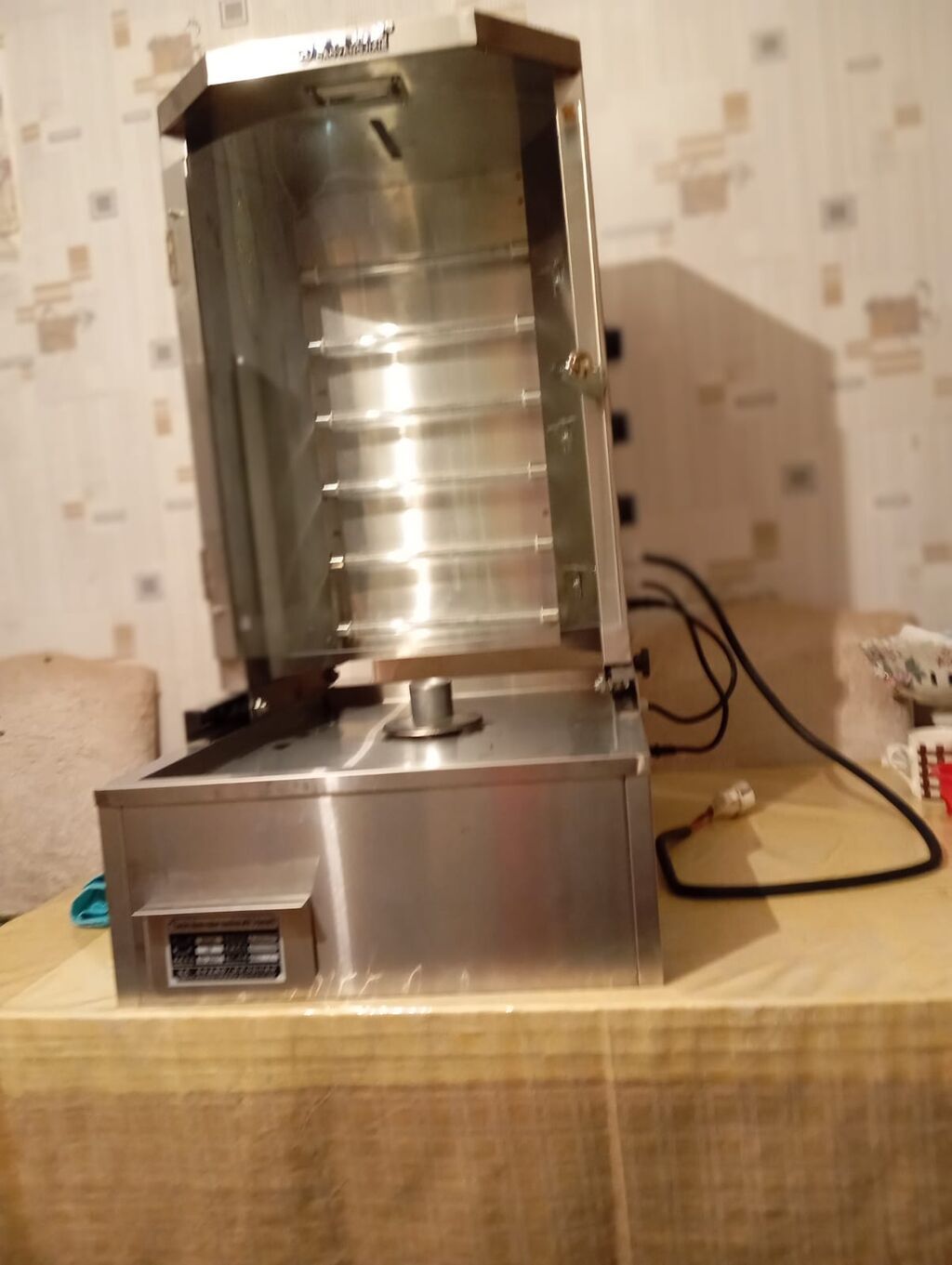 Elektrikli dönər/sandviç üçün ızgara-vitri̇n kombi aparatı — İsitmə avadanlığı, Bakı (2)