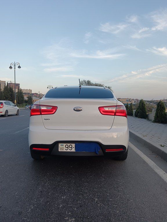 Kia Rio, 1.4 L, 2013 il, 259 052 km — Avtomobillər, Bakı (7)