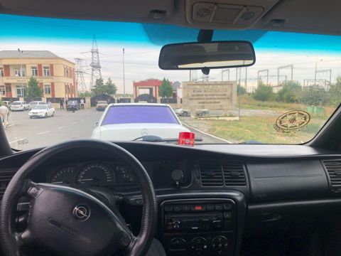 Opel Vectra: 2 l 1998 il 350000 km Sedan — Bakı