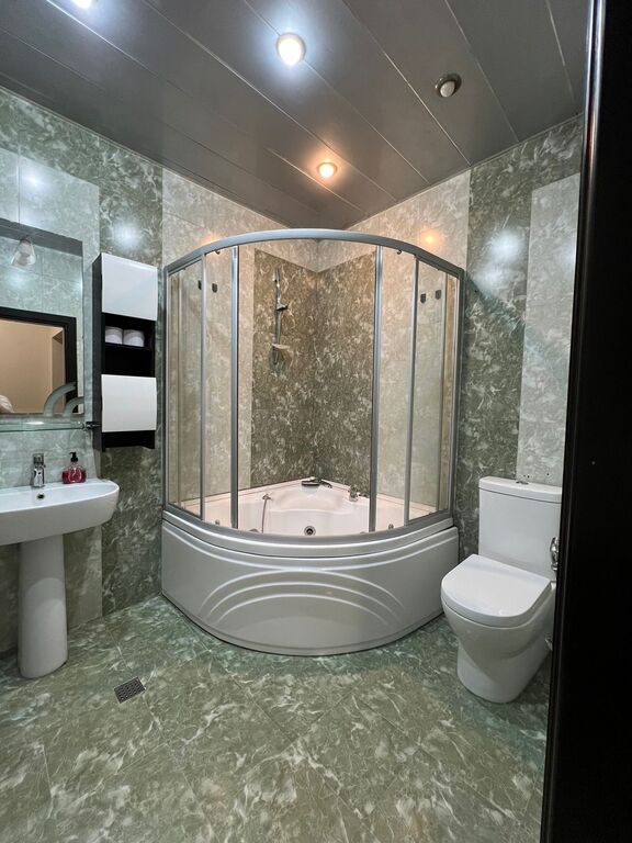 İcarəyə verilir 4 otaqlı yeni tikili 140 m² — Mənzil, Bakı (10)