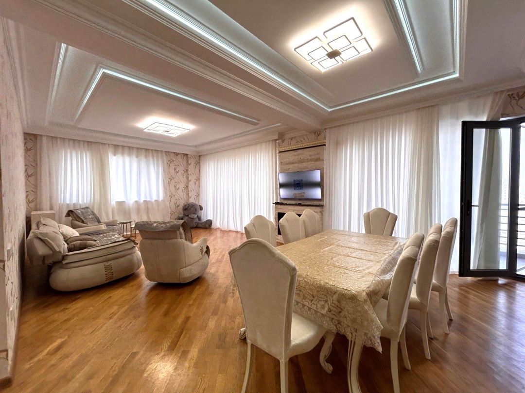 İcarəyə verilir 3 otaqlı yeni tikili 160 m² — Mənzil, Bakı (3)