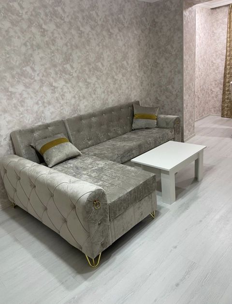 Satılır 2 otaqlı köhnə tikili 43 m² — Bakı