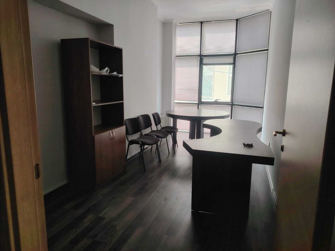 İcarəyə verilir 3 otaqlı ofis 70 m² — Ofis, Bakı (2)