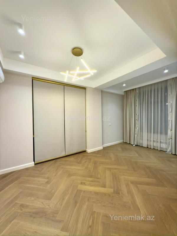 Satılır 3 otaqlı Bina evi menzil (Yeni tikili), 137 m², Nərimanov rayonu — Mənzil, Bakı (3)