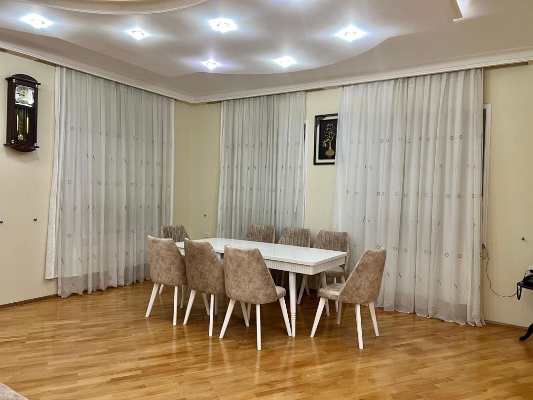 İcarəyə verilir 6 otaqlı həyət evi/bağ evi 470 m² — Ev, villa, Bakı (7)