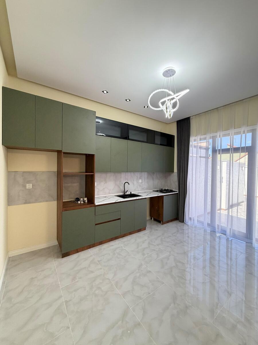 Satılır 4 otaqlı həyət evi/bağ evi 160 m² — Ev, villa, Bakı (11)