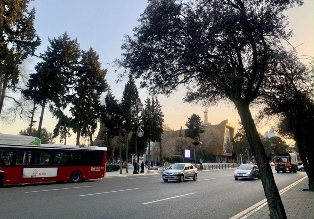 Satılır obyekt 81 m² — Əmlak, Bakı (2)