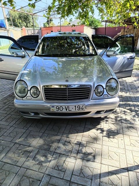 Mercedes E 280 4MATIC, 2.8 L, 1999 il, 385 298 km — Ağdam