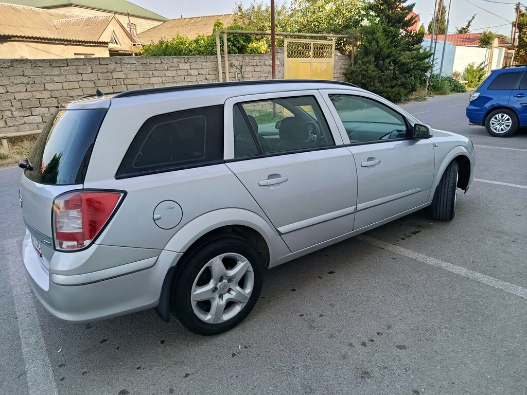 Opel Astra: 1.3 l 2007 il 254000 km Universal 99-HJ-156 — Avtomobillər, Digah (8)