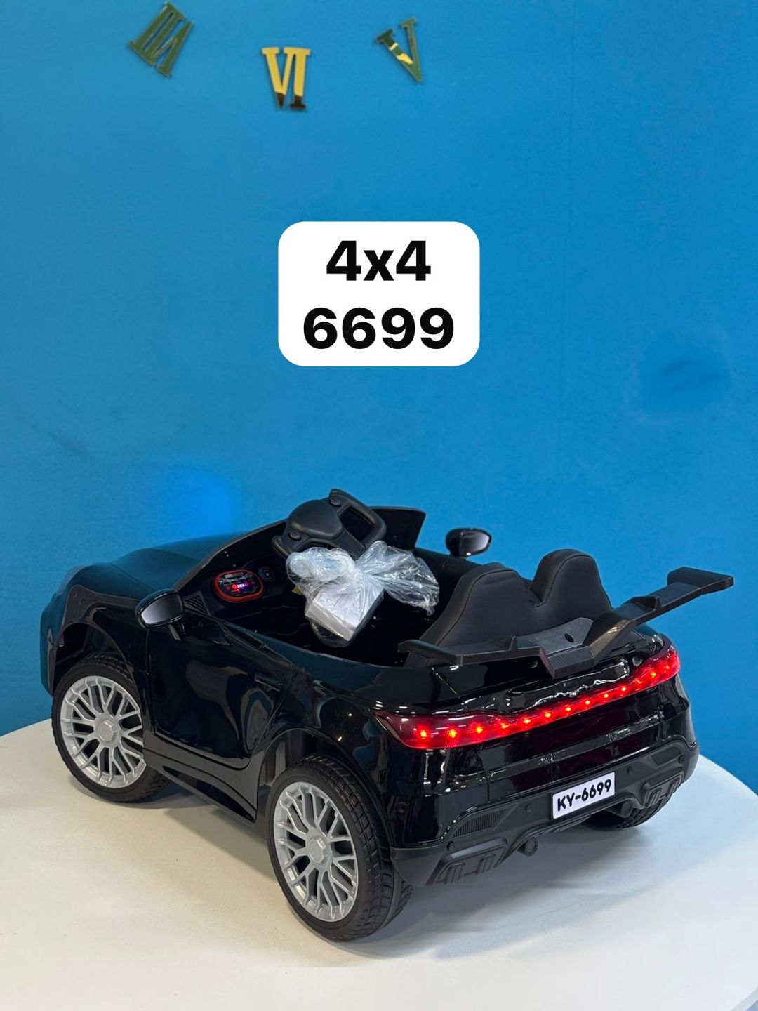 Uşaq elektrik avtomobili 6699 4x4, qara — Mallar, Bakı (2)