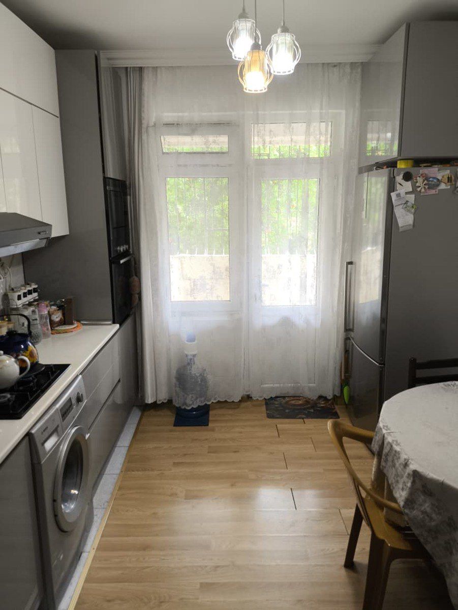 Satılır 5 otaqlı köhnə tikili 85 m² — Mənzil, Bakı (9)