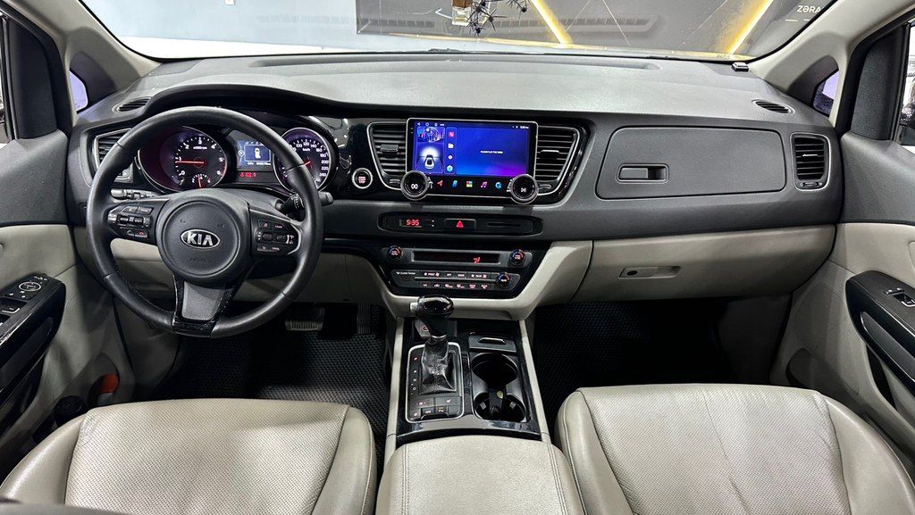 Kia Carnival, 2.2 L, 2015 il, 305 000 km — Avtomobillər, Bakı (11)