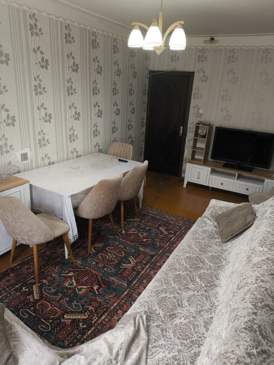 Satılır 5 otaqlı köhnə tikili 85 m² — Mənzil, Bakı (2)