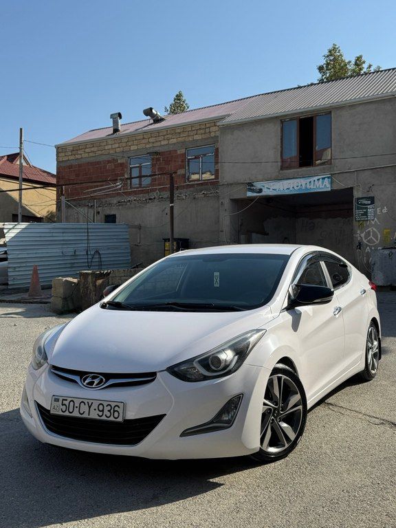 Hyundai Avante, 1.6 L, 2015 il, 200 000 km 50-CY-936 — Avtomobillər, Bakı (2)