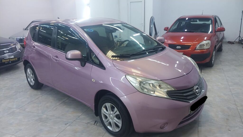 Nissan Note – şəhər üçün rahat və qənaətcil hatchback Xüsusiyyətlər — Avtomobillər, Masazır (7)