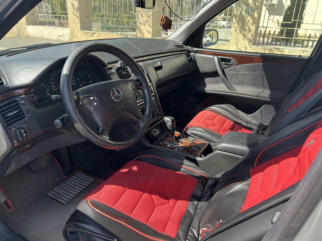 Mercedes E 220, 2.2 L, 2001 il, 500 000 km — Avtomobillər, Bakı (10)