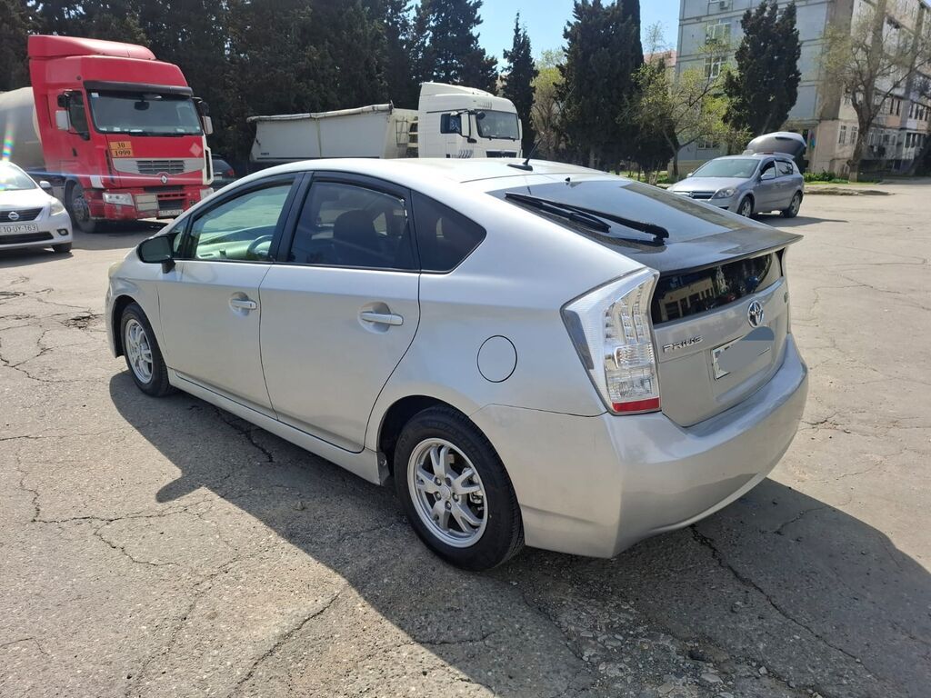 Toyota Prius: 1.8 l 2010 il — Avtomobillər, Bakı (4)