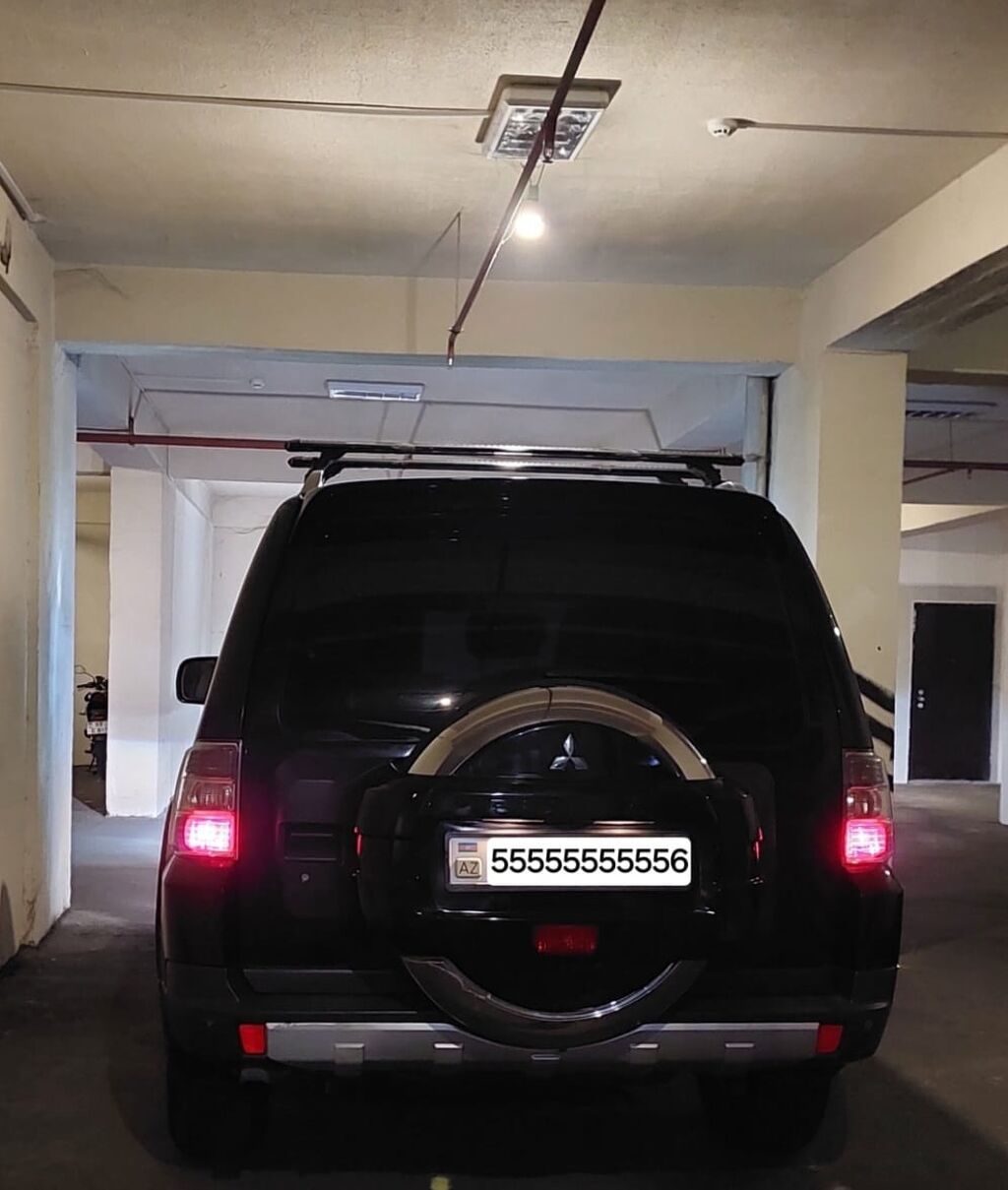Mitsubishi Pajero (4-cü nəsil) tam ölçülü off-road SUV. Qaraj — Avtomobillər, Bakı (5)