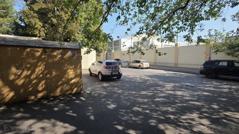 Satılır Qaraj 42 m² Bakı, Binəqədi r., Azadlıq prospekti m., 8-ci mikrorayon — Garaj, Bakı (4)