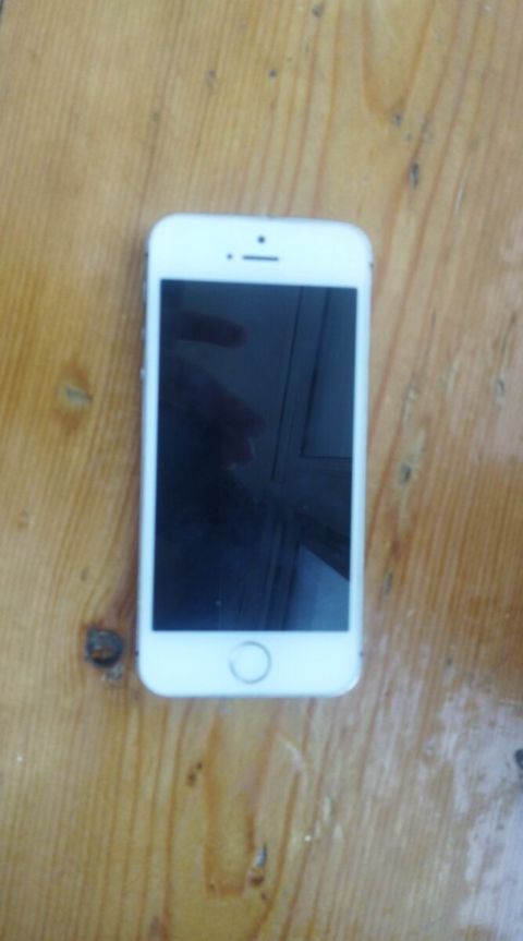 Apple iPhone 5S White/Silver 32GB — Bakı