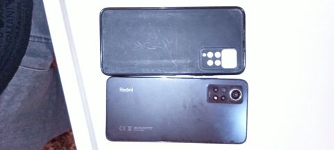 Redmi 12 pro 4G. Yaddaş: 256 GB Ram: 8 GB satılır — Bakı