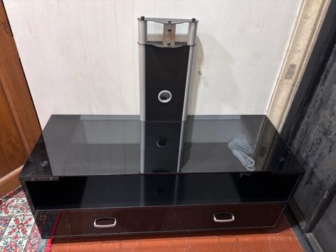 Televizor altlığı — Bakı