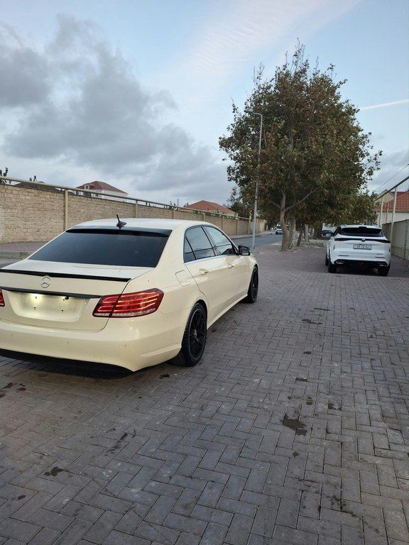 Mercedes E 220, 2.1 L, 2015 il, 492 000 km — Avtomobillər, Bakı (4)