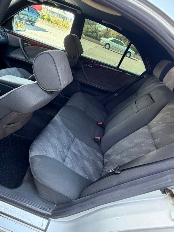Mercedes E 220, 2.2 L, 2000 il, 573 576 km — Avtomobillər, Bakı (9)
