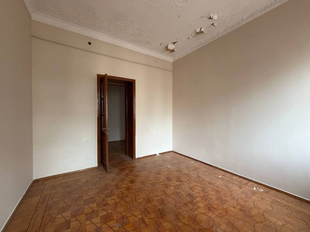 Satılır 3 otaqlı köhnə tikili 105 m² — Mənzil, Bakı (12)