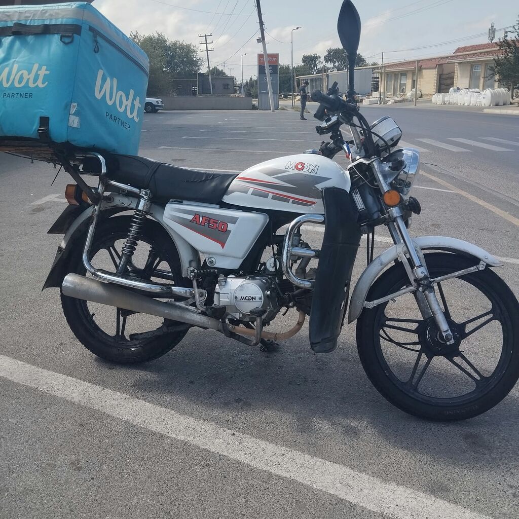 Maskilet ideal veziyyetde nomre sigorta her seyi qaydasinda pravasi 88-CA-728 — Mopedlər və skuterlər, Digah (2)
