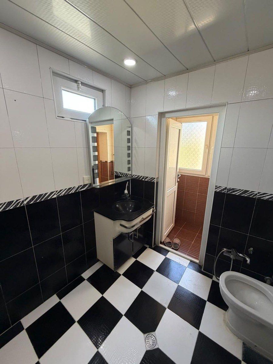 Satılır 3 otaqlı köhnə tikili 75 m² — Mənzil, Bakı (11)