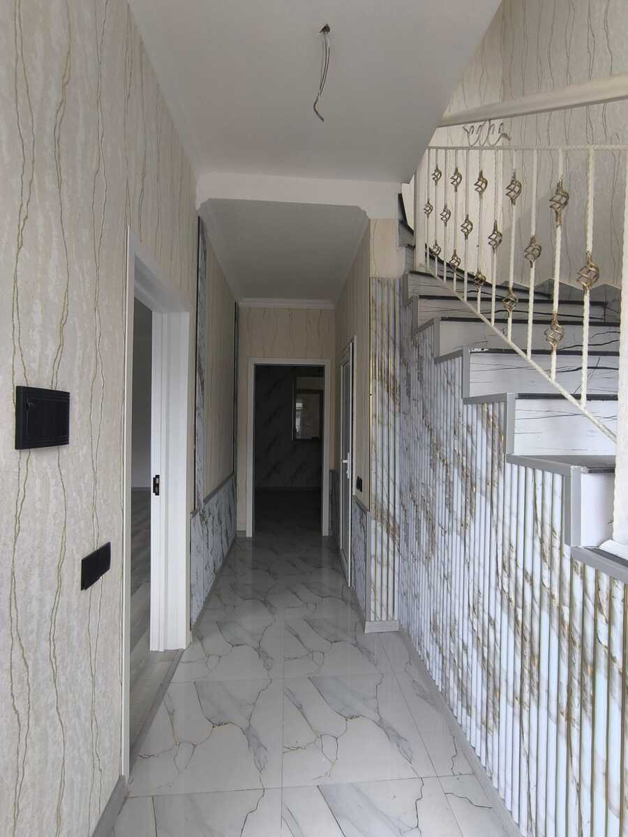 Satılır 4 otaqlı həyət evi/bağ evi 130 m² — Ev, villa, Bakı (2)